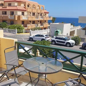 https://castillo-mar.in-canary-islands.com